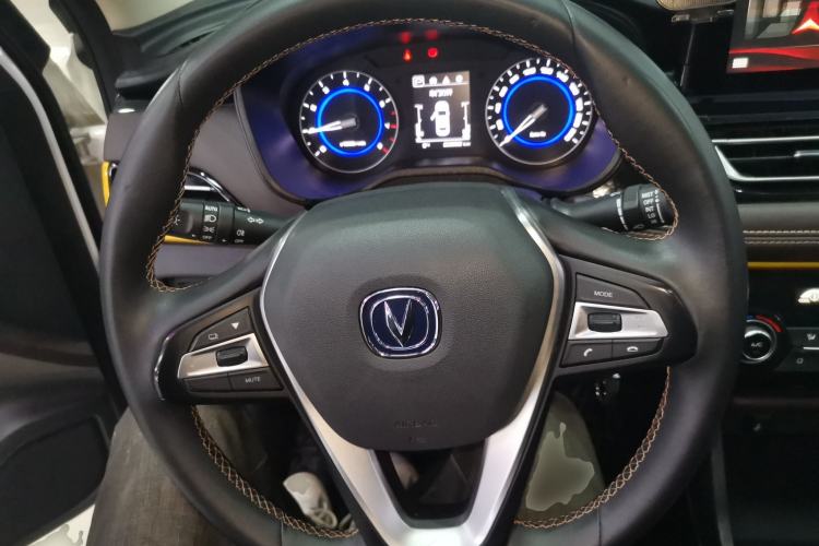 Used CHANGAN Eado DT 2021 1.6L Automatic Luxury Model Steering Wheel