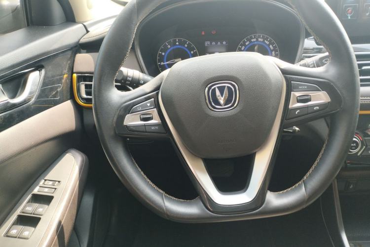 Used CHANGAN Eado DT 2021 1.6L Automatic Luxury Model Steering Wheel