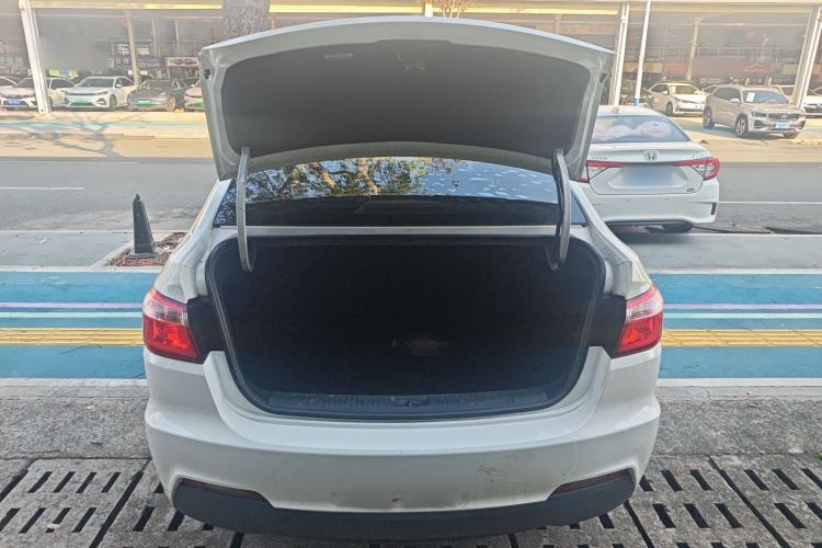 Used CHANGAN Eado DT 2021 1.6L Automatic Luxury Model Trunk