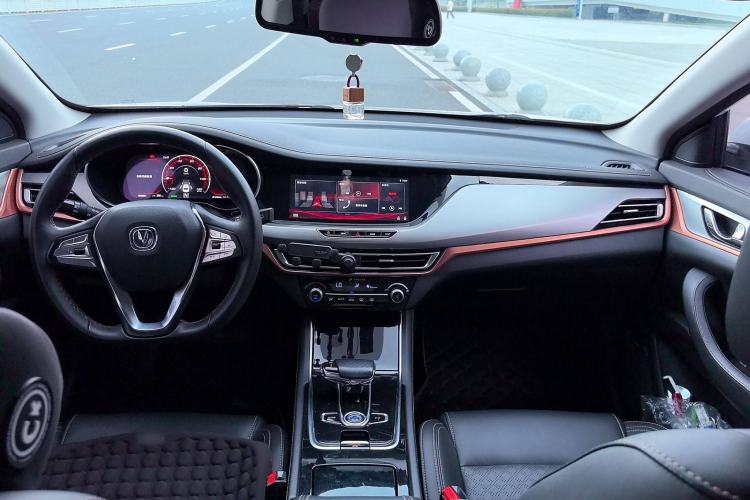 Used CHANGAN Eado ET 2019 Encore Edition Interior 4