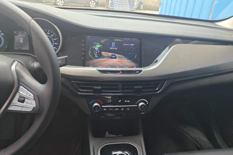 Used CHANGAN Eado New Energy 2022 EV460 Smart Ride-Hailing Edition – Lithium Iron Phosphate Audio And AC Panel