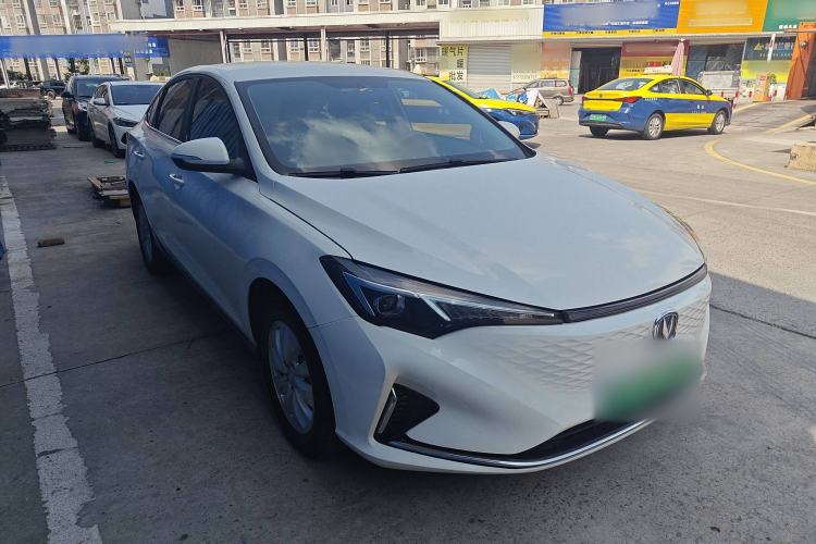 Used CHANGAN Eado New Energy 2022 EV460 Smart Ride-Hailing Edition – Lithium Iron Phosphate Exterior 2