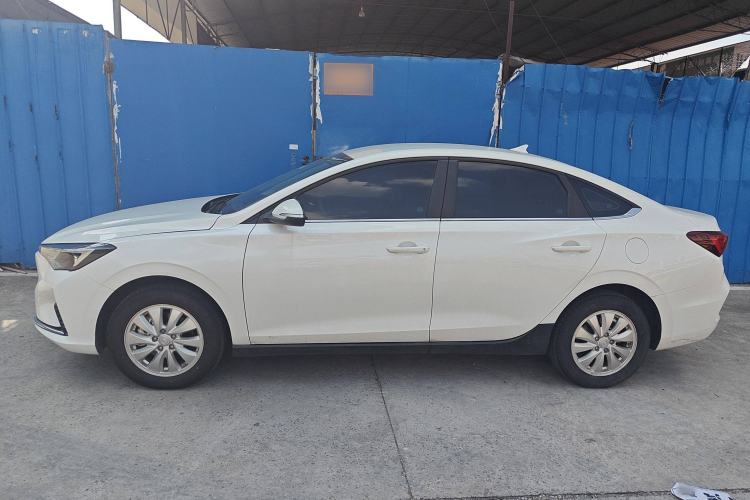 Used CHANGAN Eado New Energy 2022 EV460 Smart Ride-Hailing Edition – Lithium Iron Phosphate Exterior 3