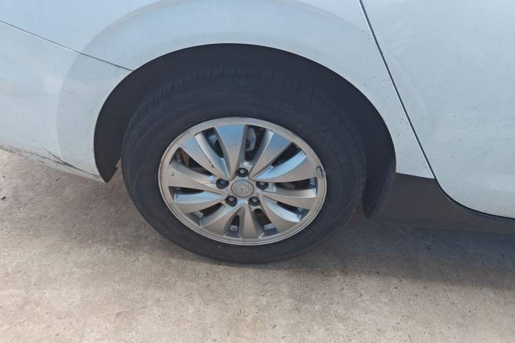 Used CHANGAN Eado New Energy 2022 EV460 Smart Ride-Hailing Edition – Lithium Iron Phosphate Exterior 8