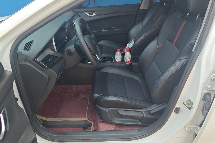 Used CHANGAN Eado New Energy 2022 EV460 Smart Ride-Hailing Edition – Lithium Iron Phosphate Left Front Seat