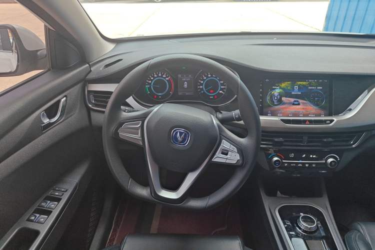 Used CHANGAN Eado New Energy 2022 EV460 Smart Ride-Hailing Edition – Lithium Iron Phosphate Steering Wheel
