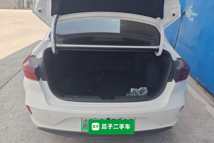 Used CHANGAN Eado New Energy 2022 EV460 Smart Ride-Hailing Edition – Lithium Iron Phosphate Trunk
