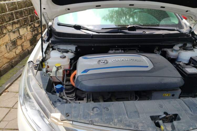 Used CHANGAN Eado New Energy 2016 Pure Electric Elite Model Engine Bay Right