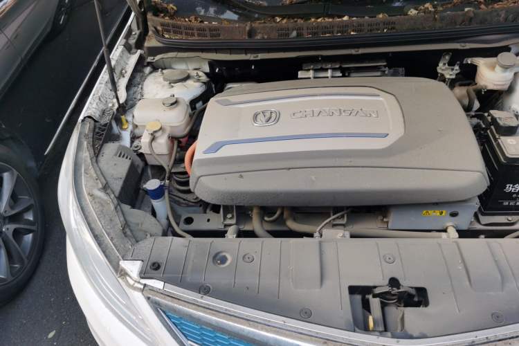 Used CHANGAN Eado New Energy 2016 All-Electric Luxury Model Engine Bay Right