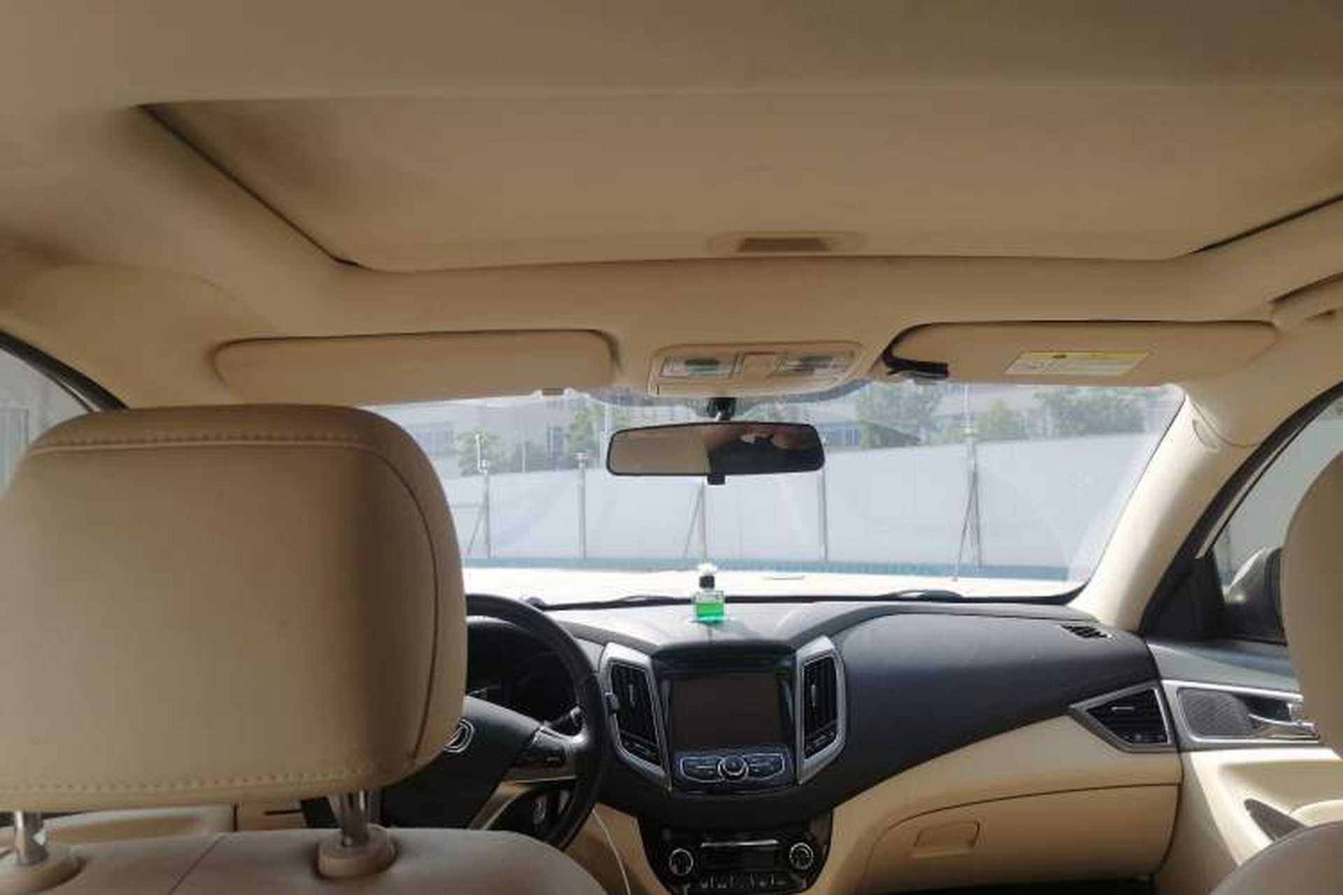 Used CHANGAN Eado New Energy 2016 Pure Electric Deluxe Model Headliner