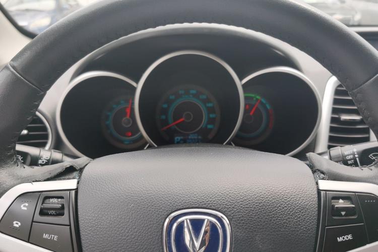 Used CHANGAN Eado New Energy 2016 Pure Electric Deluxe Model Instrument Cluster