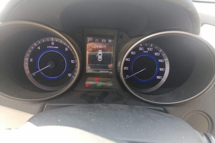 Used CHANGAN Eado New Energy 2016 Pure Electric Deluxe Model Instrument Cluster