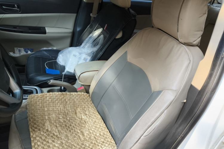 Used CHANGAN Eado New Energy 2016 Pure Electric Enjoyment Model Left Front Seat