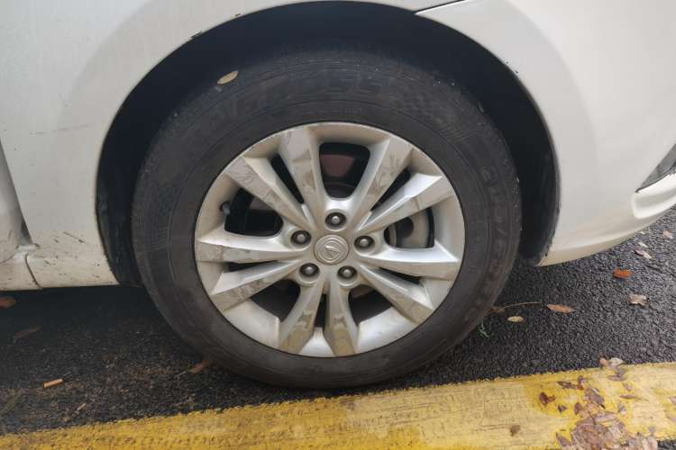 Used CHANGAN Eado New Energy 2016 Pure Electric Deluxe Model Left Rear Wheel Hub