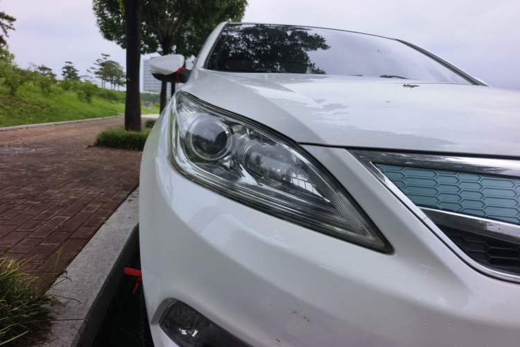 Used CHANGAN Eado New Energy 2016 Pure Electric Elite Model Right Front Headlight
