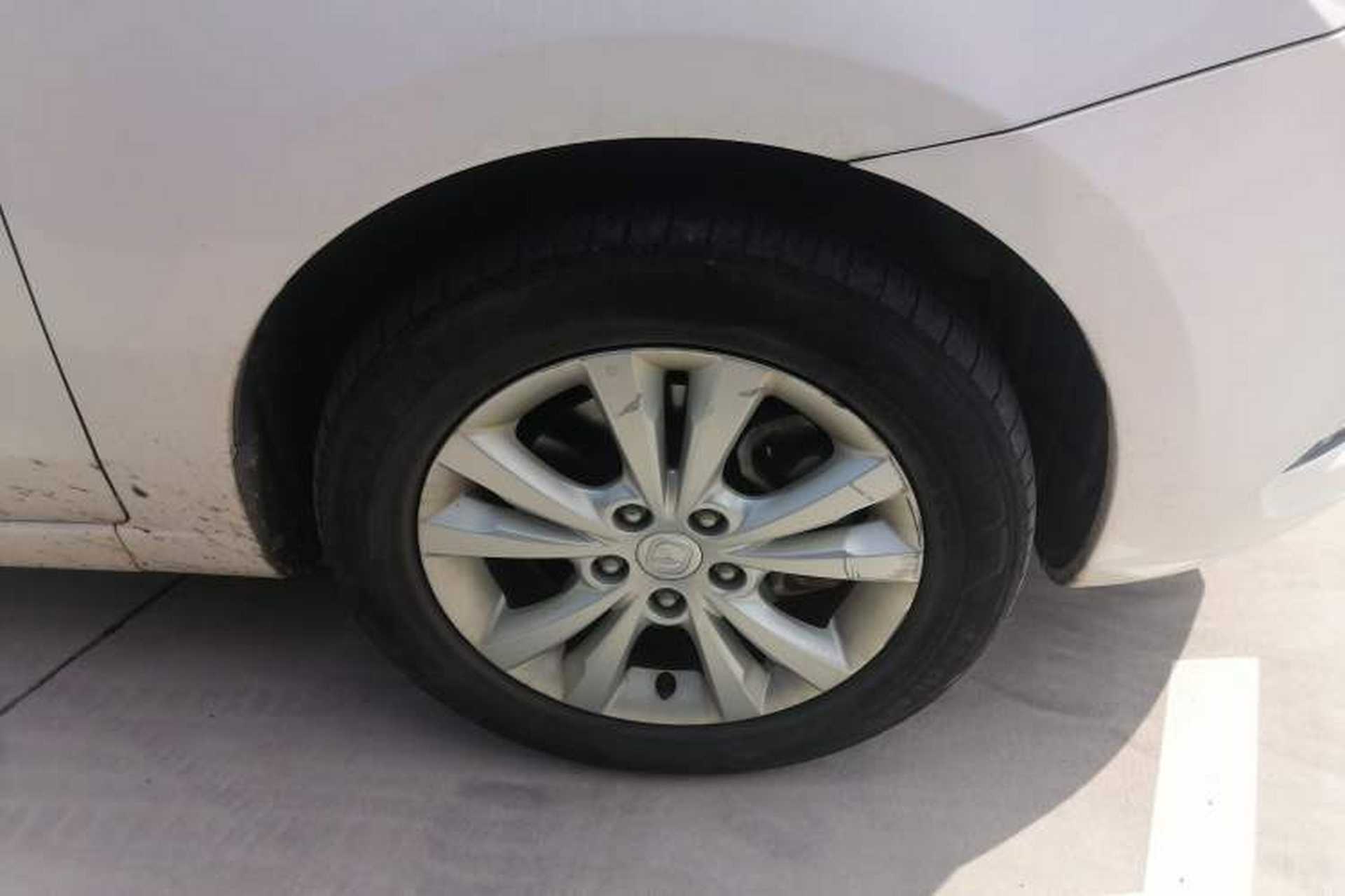Used CHANGAN Eado New Energy 2016 Pure Electric Deluxe Model Right Front Wheel Hub