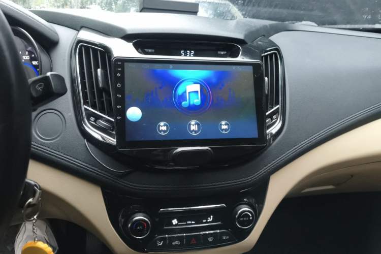 Used CHANGAN Eado New Energy 2018 EV300 Enjoyment Model Audio And AC Panel
