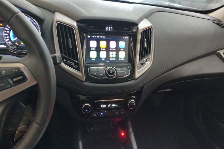 Used CHANGAN Eado New Energy 2018 1.0T PHEV Navigation Model Audio And AC Panel
