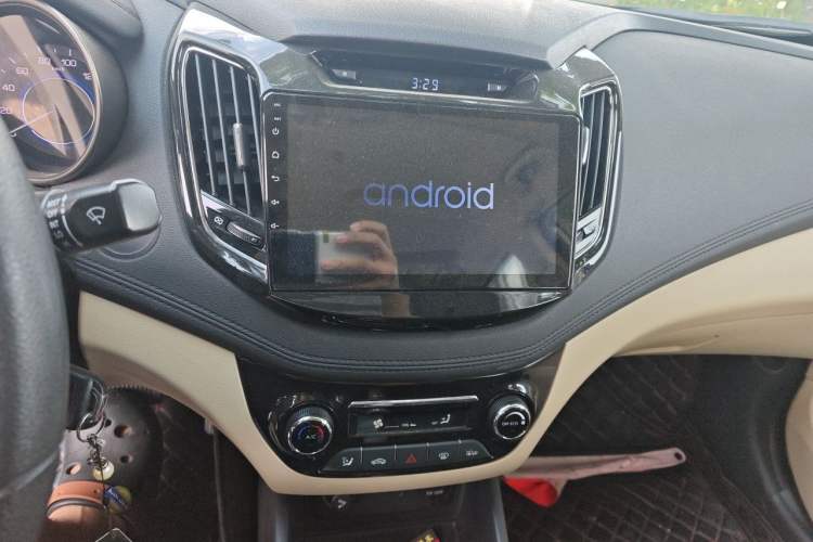Used CHANGAN Eado New Energy 2018 EV300 Enjoyment Model Audio And AC Panel