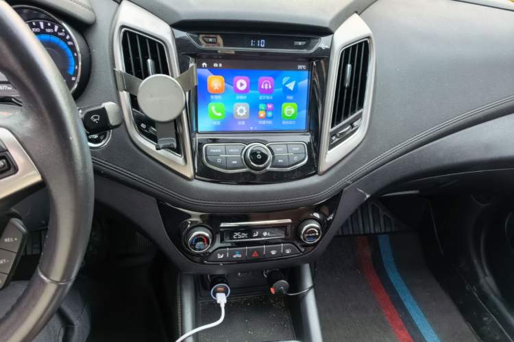 Used CHANGAN Eado New Energy 2018 1.0T PHEV Navigation Model Audio And AC Panel
