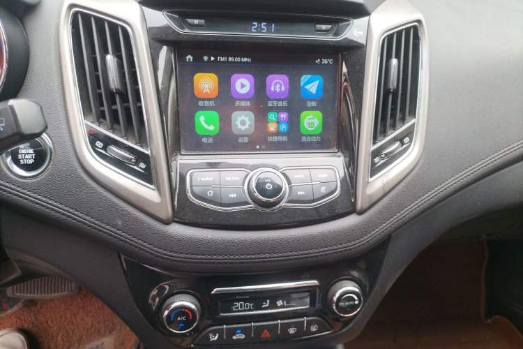 Used CHANGAN Eado New Energy 2018 1.0T PHEV Navigation Model Audio And AC Panel