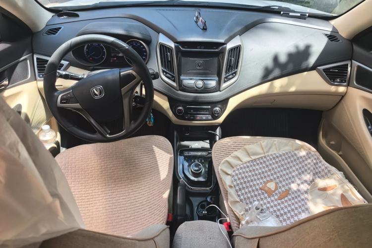 Used CHANGAN Eado New Energy 2018 EV300 Enjoyment Model Center Console