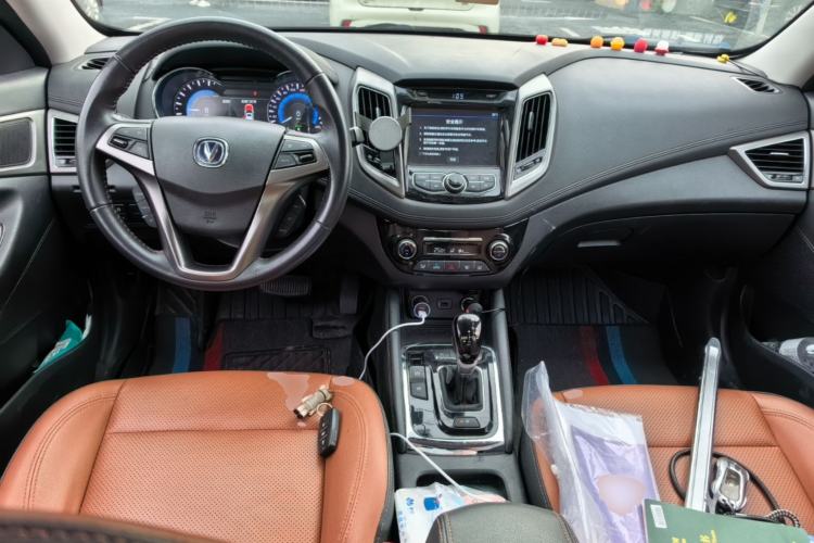 Used CHANGAN Eado New Energy 2018 1.0T PHEV Navigation Model Center Console