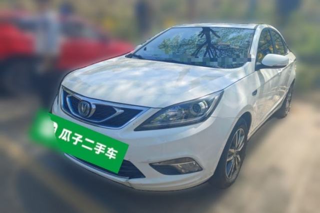 Used CHANGAN Eado New Energy 2018 1.0T PHEV Navigation Model