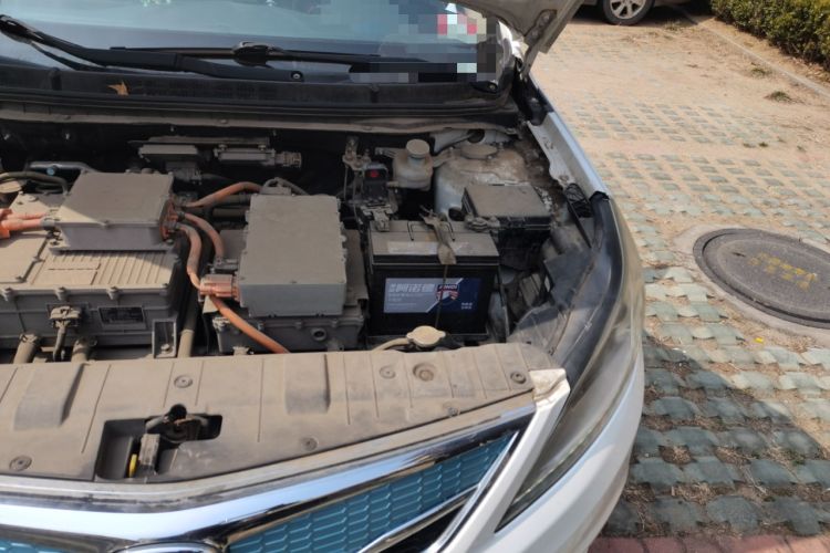 Used CHANGAN Eado New Energy 2018 EV300 Enjoyment Model Engine Bay Left