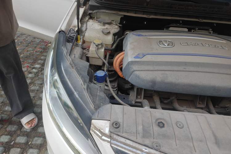 Used CHANGAN Eado New Energy 2018 EV300 Deluxe Model Engine Bay Right