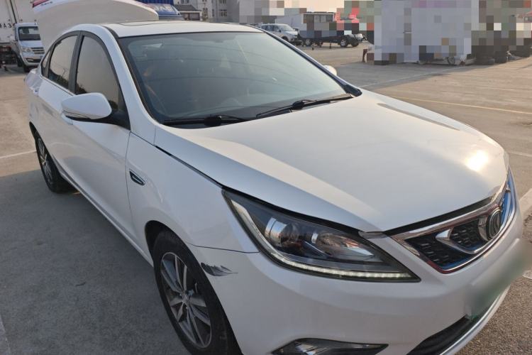 Used CHANGAN Eado New Energy 2018 1.0T PHEV Navigation Model Exterior 2