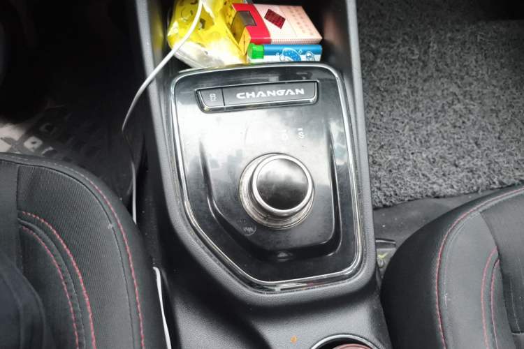 Used CHANGAN Eado New Energy 2018 EV300 Enjoyment Model Gear Lever