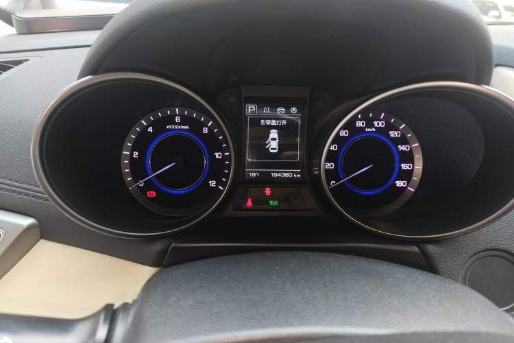 Used CHANGAN Eado New Energy 2018 EV300 Deluxe Model Instrument Cluster