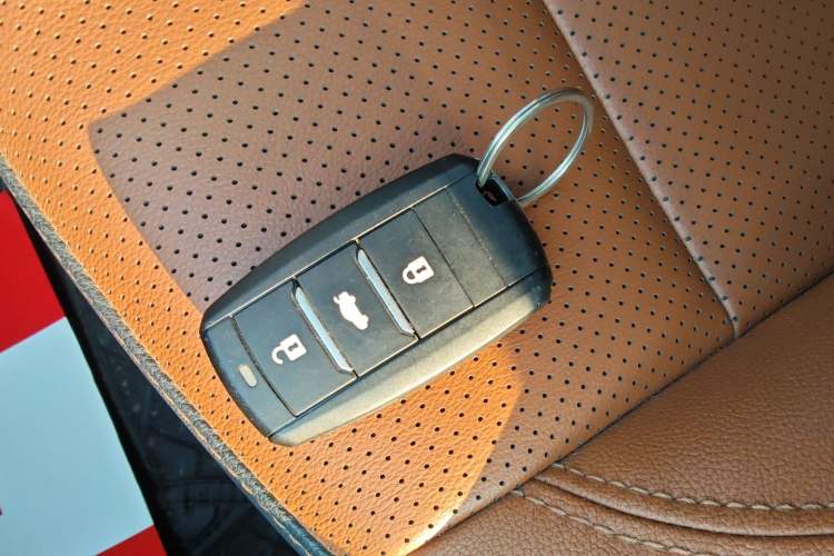 Used CHANGAN Eado New Energy 2018 1.0T PHEV Navigation Model Interior 1