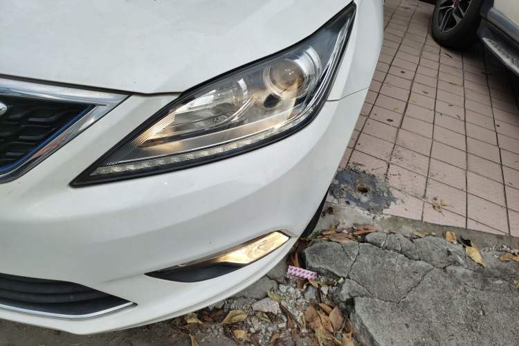 Used CHANGAN Eado New Energy 2018 1.0T PHEV Navigation Model Left Front Headlight
