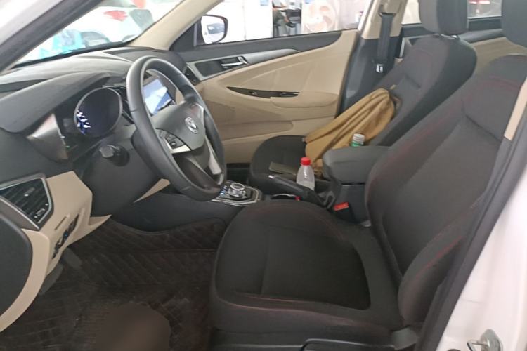 Used CHANGAN Eado New Energy 2018 EV300 Enjoyment Model Left Front Seat