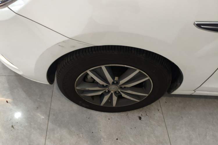 Used CHANGAN Eado New Energy 2018 1.0T PHEV Navigation Model Left Front Wheel Hub