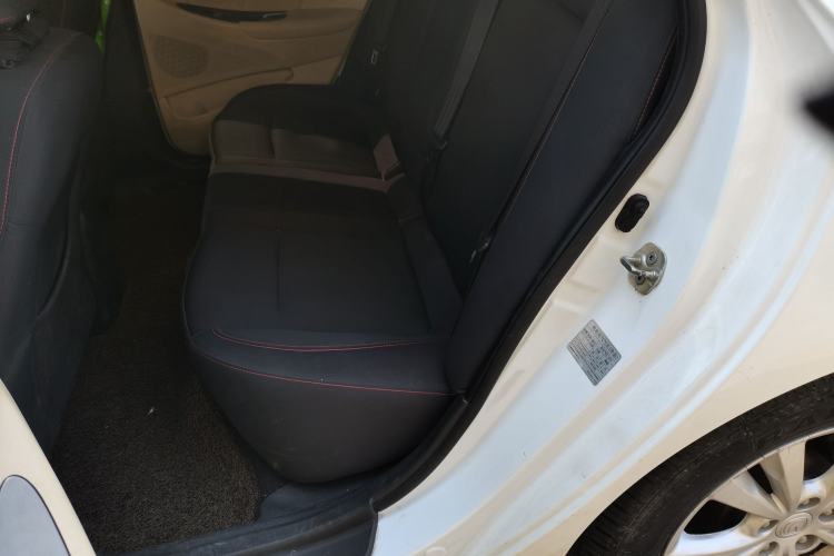 Used CHANGAN Eado New Energy 2018 EV300 Enjoyment Model Left Rear Seat
