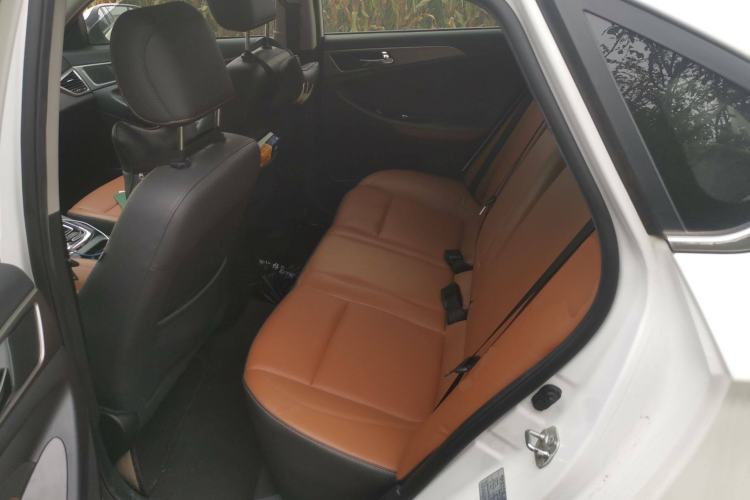 Used CHANGAN Eado New Energy 2018 1.0T PHEV Navigation Model Left Rear Seat