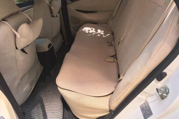 Used CHANGAN Eado New Energy 2018 EV300 Enjoyment Model Left Rear Seat