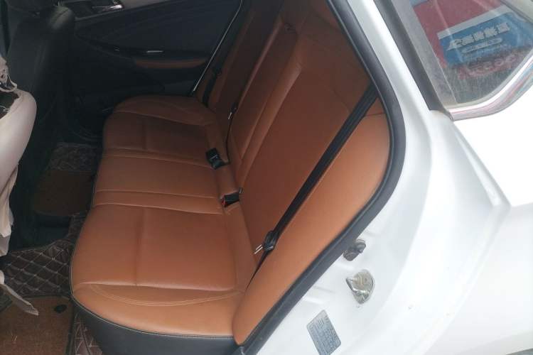 Used CHANGAN Eado New Energy 2018 1.0T PHEV Navigation Model Left Rear Seat