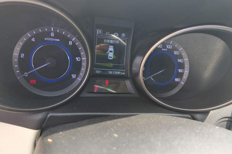 Used CHANGAN Eado New Energy 2018 EV300 Enjoyment Model Odometer Close Up
