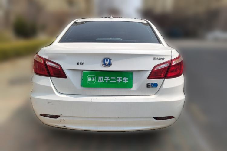 Used CHANGAN Eado New Energy 2018 EV300 Enjoyment Model Rear