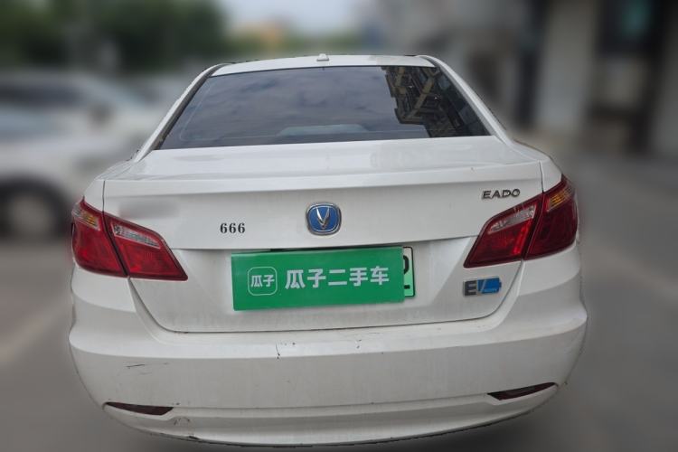 Used CHANGAN Eado New Energy 2018 EV300 Enjoyment Model Rear