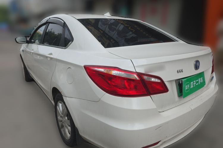 Used CHANGAN Eado New Energy 2018 EV300 Enjoyment Model Rear Left 45 Deg