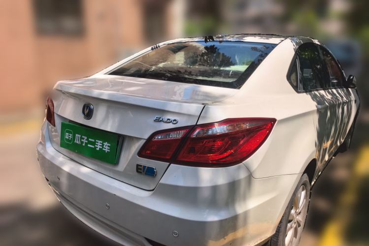 Used CHANGAN Eado New Energy 2018 EV300 Enjoyment Model Rear Right 45 Deg