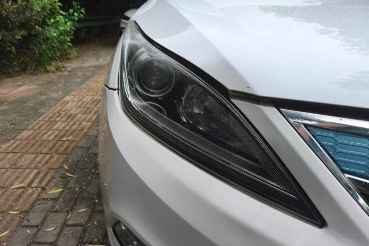 Used CHANGAN Eado New Energy 2018 EV300 Enjoyment Model Right Front Headlight