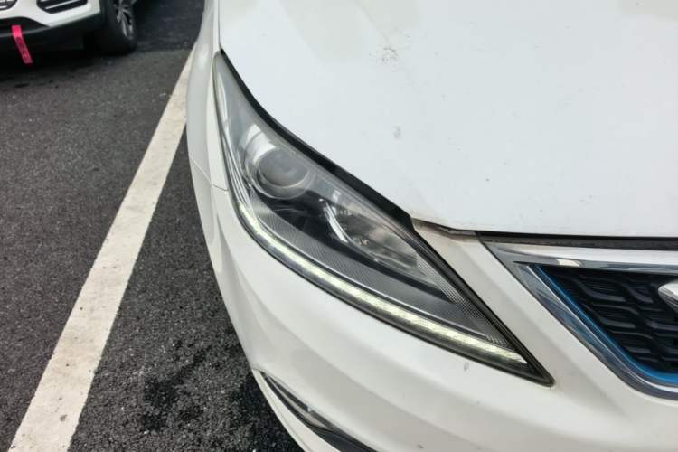Used CHANGAN Eado New Energy 2018 1.0T PHEV Navigation Model Right Front Headlight