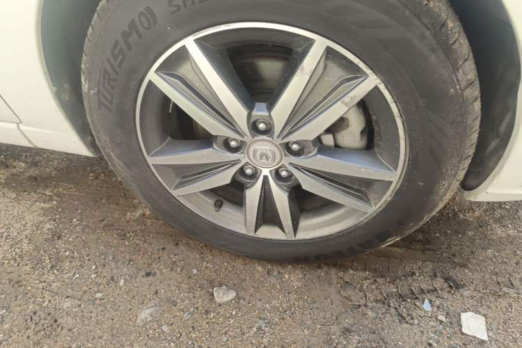 Used CHANGAN Eado New Energy 2018 1.0T PHEV Navigation Model Right Front Wheel Hub