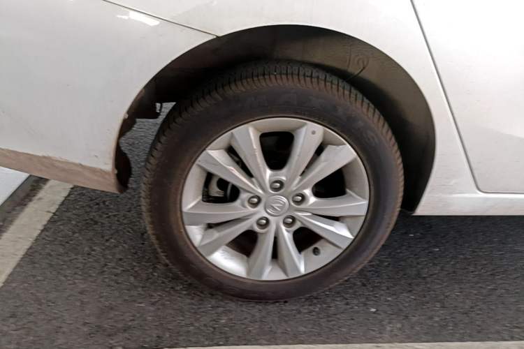 Used CHANGAN Eado New Energy 2018 EV300 Enjoyment Model Right Rear Wheel Hub